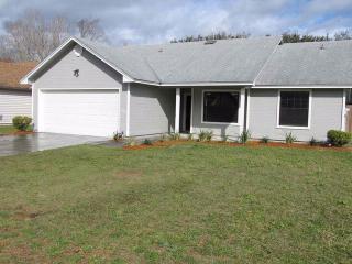 8517 Moss Pointe Trl, Jacksonville, FL 32244-5484
