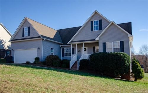 218 Sundance Cir, Statesville, NC 28625-1656