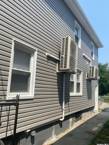 126-29 145th St, Jamaica, NY 11436-3633