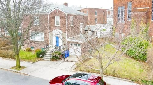 2423 Pearsall Ave, Bronx, NY 10469-5429