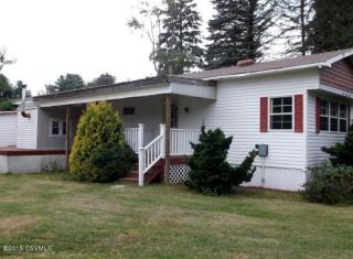 27 Schoolhouse Rd, Fairmount Spr, PA 17814-9540