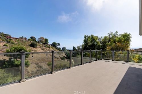 30792 Ganado Dr, Palos Verdes Estates CA  90275-6224 exterior