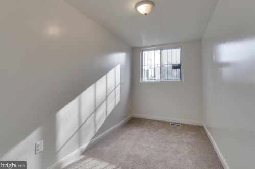 349 Parkland Pl, Washington, DC 20032-1664