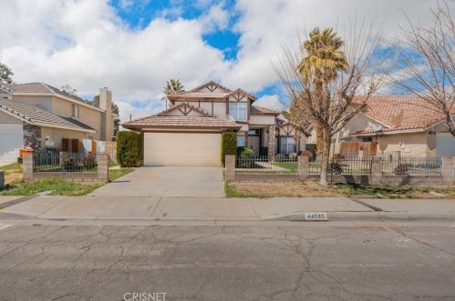 44535 Aspen St, Lancaster, CA 93535-2872