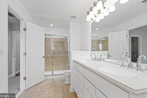 14757 Potomac Branch Dr, Woodbridge VA  22191-4030 exterior