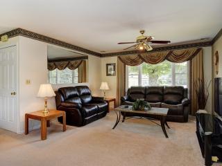 7 Middle Ave, Summit NJ  07901-4005 exterior