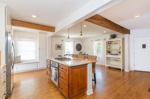 3336 Elliott St, San Diego CA 92106-1326 exterior