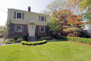 137 Madison Rd, Scarsdale, NY 10583-6219