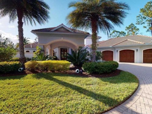 4529 Club Estates Dr, Naples, FL 34112-8002