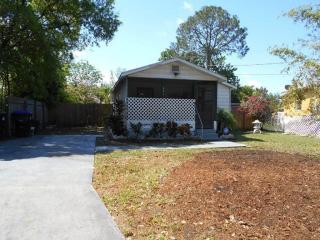 826 Carlson Dr, Orlando, FL 32804-1709