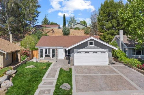 27623 Sequoia Glen Dr, Santa Clarita, CA 91354-1308