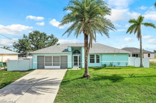 1021 13th Ter, Cape Coral, FL 33993-6027