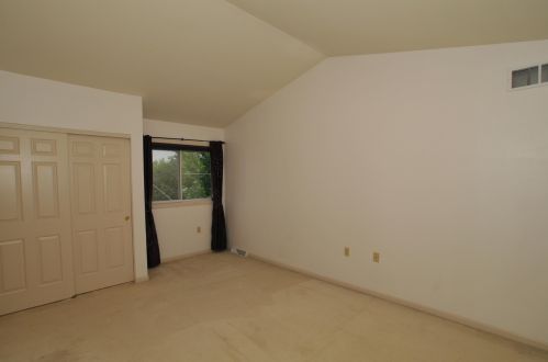 3170 Waterford Ct, Waukesha WI  53151-9530 exterior