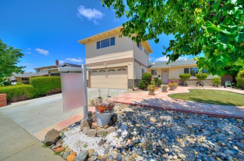 1637 Everglades Dr, Milpitas, CA 95035-6532
