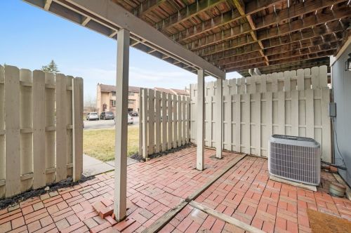 2507 Hunting Ridge Trl, Bridgeville PA  15017-1611 exterior