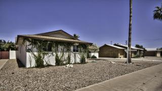 8738 Plaza Ave, Scottsdale, AZ 85250-6711