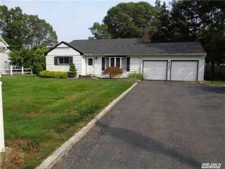 227 Route 111, Smithtown NY  11787-4754 exterior