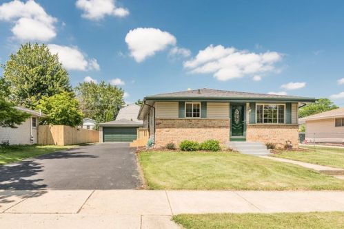 3432 Buckingham Rd, Sturtevant WI  53177-2744 exterior