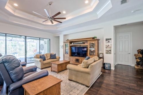 3304 Atlantic Cir, Naples FL  34119-8638 exterior