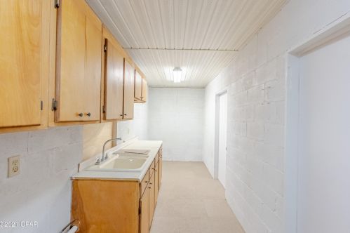 2487 3 Ave, Alford FL  32420-6847 exterior