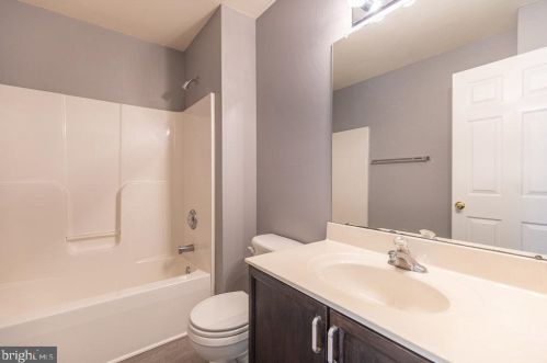 10077 Lindale Ave, Upton PA  17225-8373 exterior