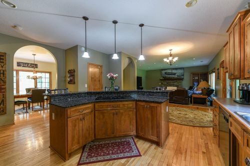 5102 Mary Allen Ln, Brainerd MN  56401-7989 exterior