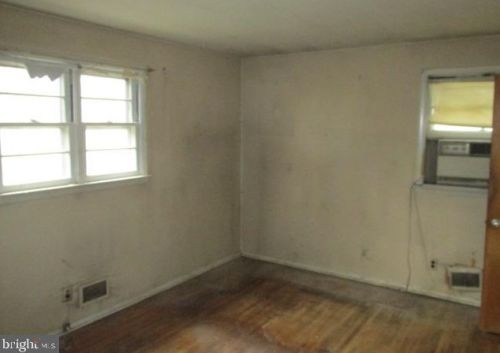 2757 Princeton Pike, Lawrence Township NJ  08648-3220 exterior