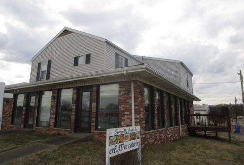 3160 Leechburg Rd, New Kensington, PA 15068-2740