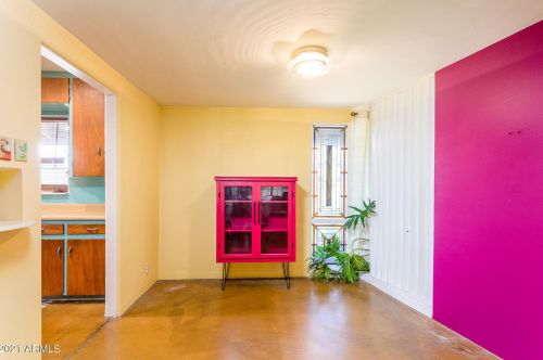 1111 Bethany Home Rd, Phoenix AZ  85014-2229 exterior