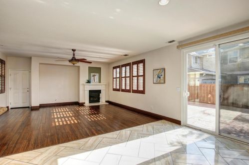 1741 Campos Ave, Woodland CA  95776-5327 exterior