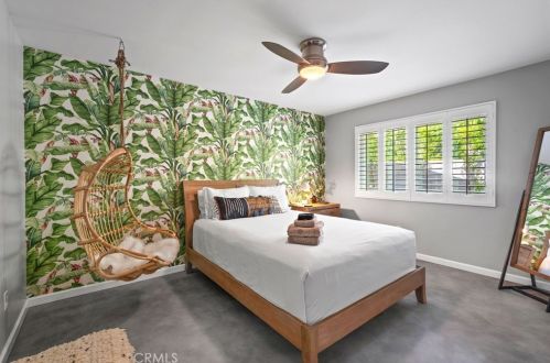 1120 Louise Dr, Palm Springs CA  92262-3209 exterior