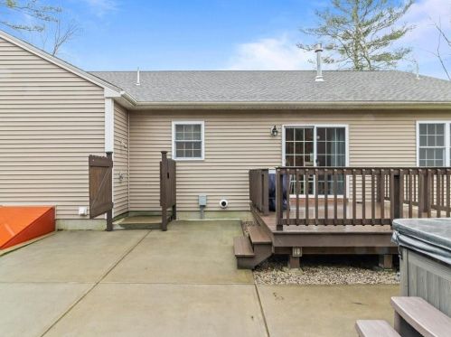 30 Excalibur Dr, Richmond RI  02892-1187 exterior