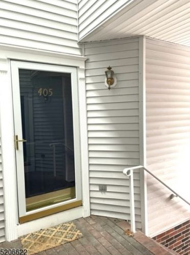 405 Dalton Ct, Parsippany NJ  07834-3467 exterior