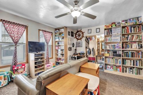 1079 Shawano Ave, Green Bay WI  54303-3061 exterior