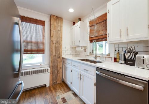 2149 Old Lancaster Pike, Swartzville PA  17569-9139 exterior