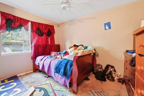 23802 Palmek Cir, El Toro CA  92630-5142 exterior