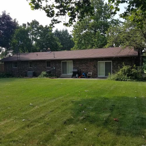 11837 Bowman Dr, Mishawaka, IN 46545-7834