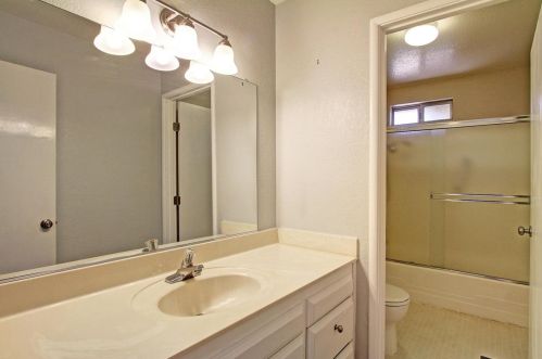 18032 Hummingbird Dr, Lake Wildwood CA  95946-9697 exterior