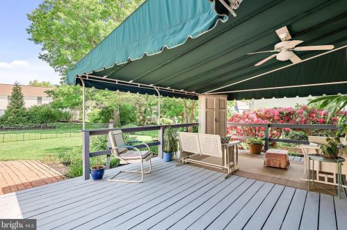 21 Strayer Dr, Carlisle PA  17013-4403 exterior