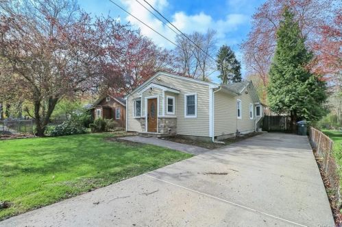 7 Poplar St, Greenwood Lake, NY 10925-2622