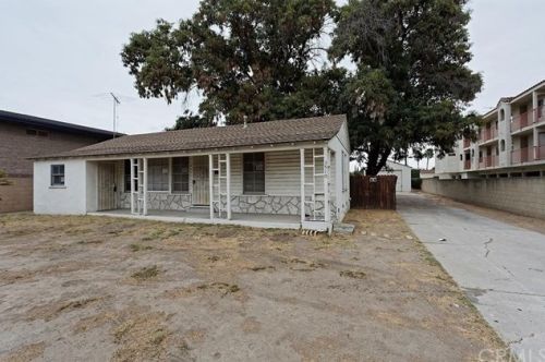 3510 Linden Ave, Long Beach, CA 90807-4520