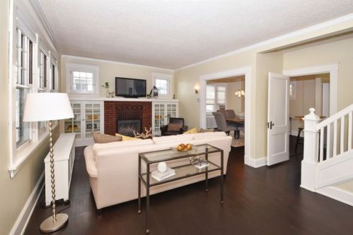 656 Delta Ave, Cincinnati, OH 45226-1926
