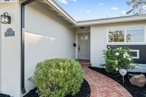 2043 Del Monte St, Livermore CA  94551-1116 exterior