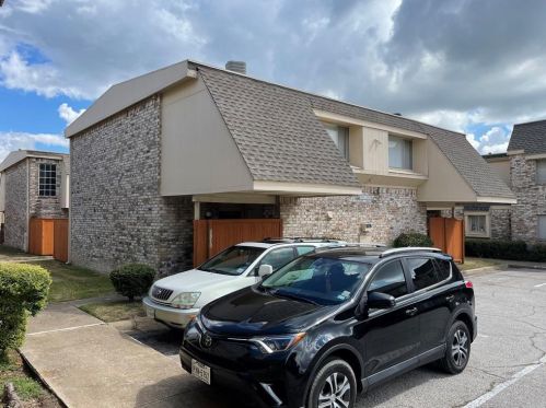 2313 Trellis Pl, Richardson TX  75081-4741 exterior