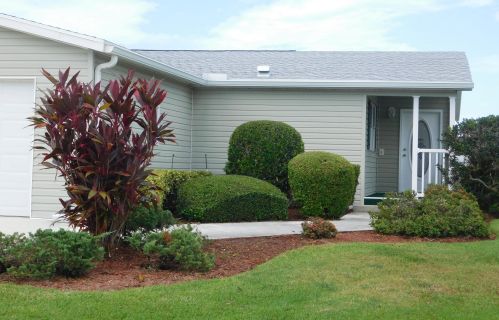 8044 Long Drive Dr, Fort Pierce, FL 34952-3179