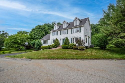 30 Liberty Dr, Southborough, MA 01772-4007