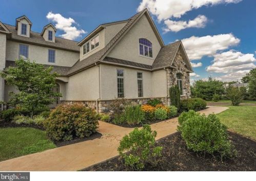 3215 Hogarth Ln, Collegeville, PA 19426-1506