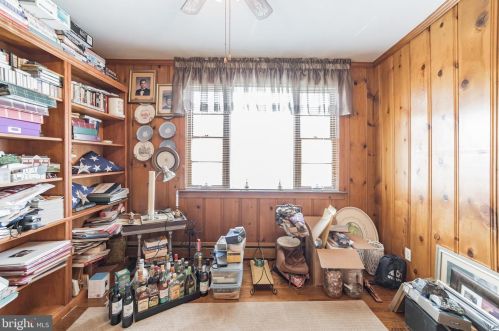 556 Leverington Ave, Philadelphia PA 19128-3314 exterior