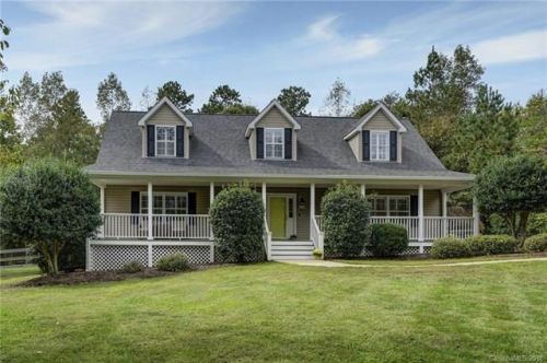 210 Stillwater Rd, Bells Cross Roads, NC 28166-8696