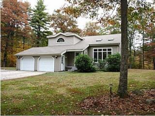 645 Pingree Hill Rd, Auburn, NH 03032-3835